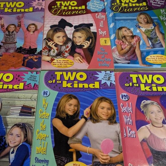 Vintage Two of a Kind Mary-kate and Ashley books | 7 books - Picture 1 of 7